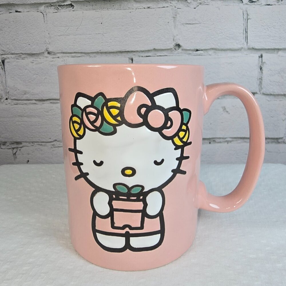 HELLO KITTY PINK OVERSIZED MUG LIKE NEW KITTY HAS FLOWER HALO